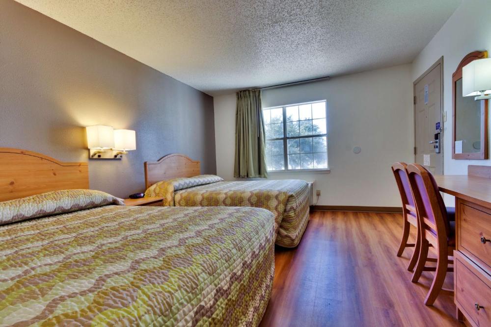 Studio 6-Dallas, TX - Garland - Northeast